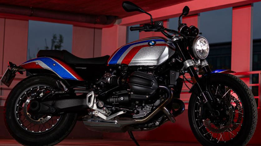 BMW R12 Julie Wood